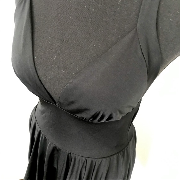 🥂Black Bubble Hem Halter Cocktail Dress Size M - Picture 5 of 10